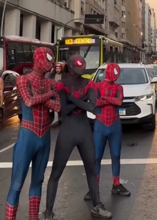 Carlos Alexandre, Thiago da Silva e Davi Santos