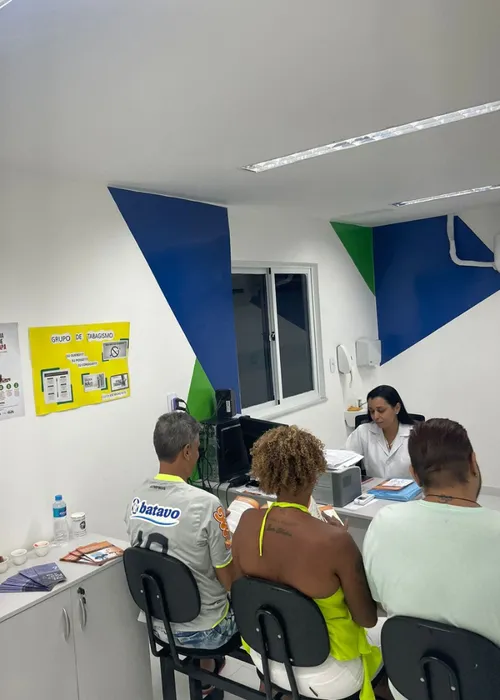 Para iniciar, basta de inscrever em uma das unidades que têm o tratamento