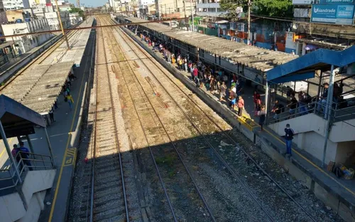 Equipes técnicas foram mobilizadas para executar os reparos na estrutura afetada