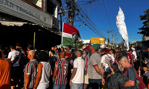Torcedores do Fluminense se aglomeraram para acompanhar o jogo contra o Al-Hilal
