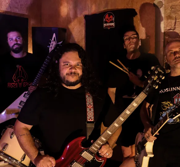 Hoje é dia de rock! Conheça as 'pauleiras' de quem curte o som em Niterói