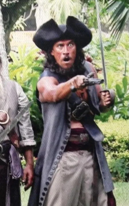 Ele participou do filme 'Piratas do Caribe: Navegando em Águas Misteriosas', de 2011