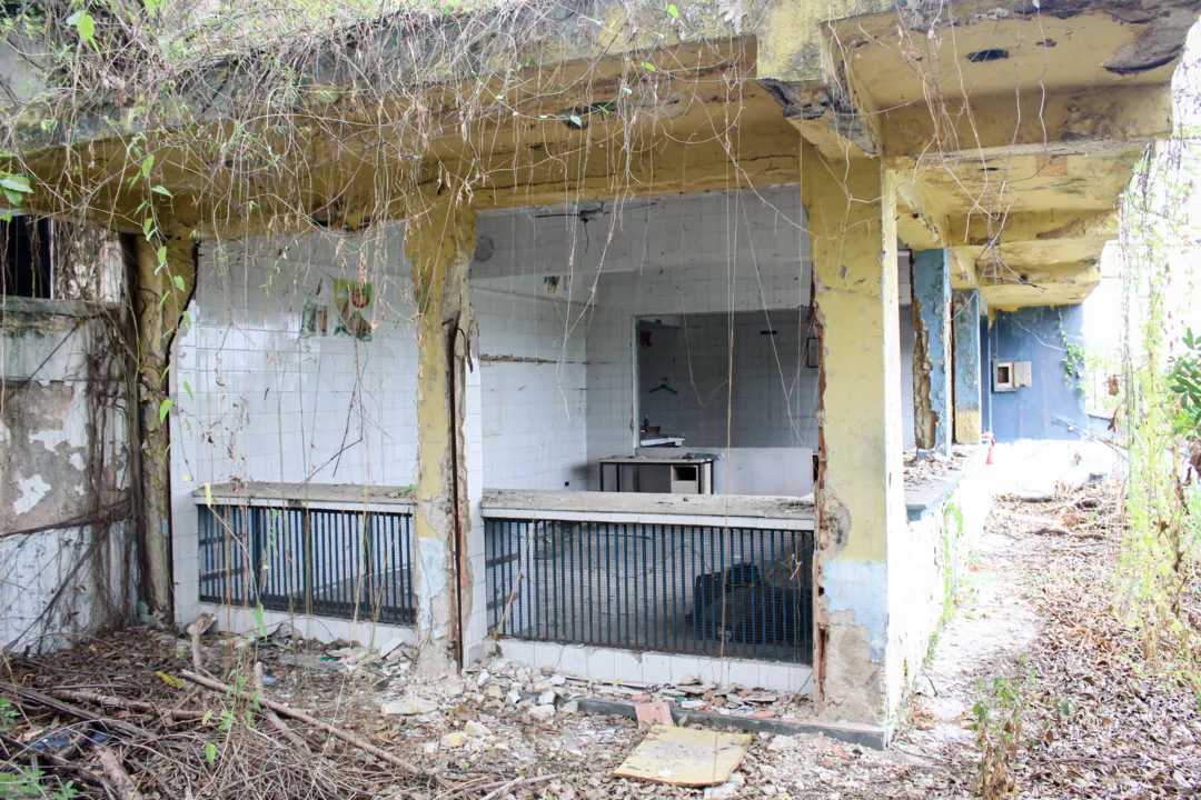 Colégio São Gonçalo: cenário de abandono e destruição