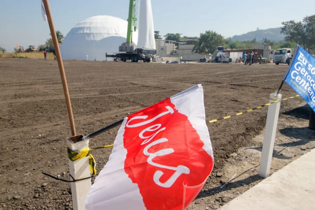 Entramos! ENFOCO mostra como ficou tenda evangélica de Niterói