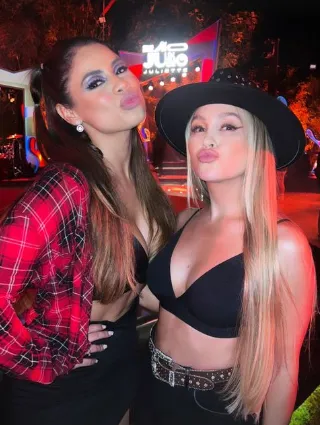 Lexa e Carla Dias 