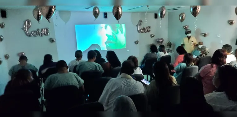 Internados vibram com sessão de cinema em hospital de Itaboraí