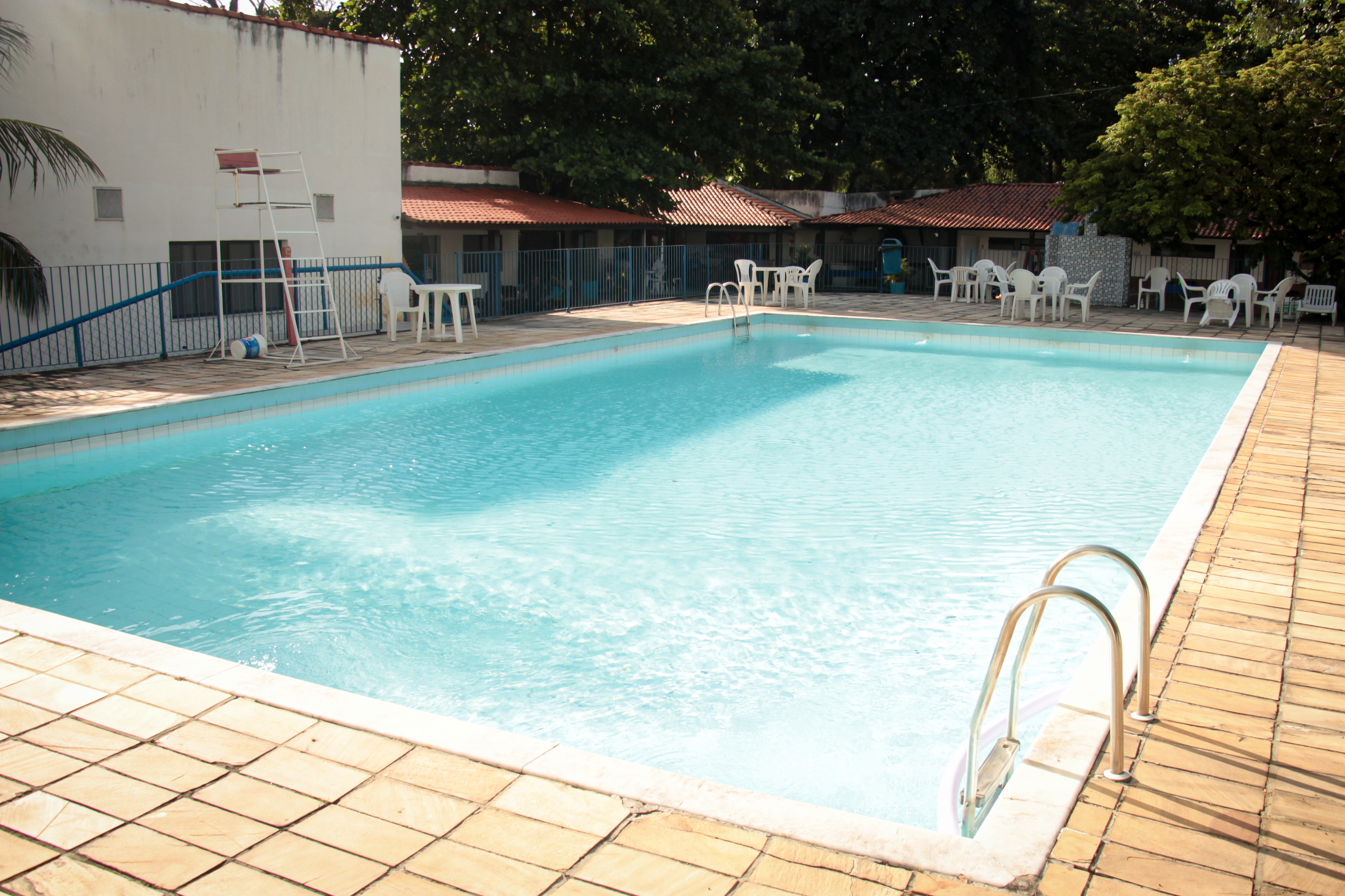 Briga com construtora pode fechar tradicional clube de Niterói