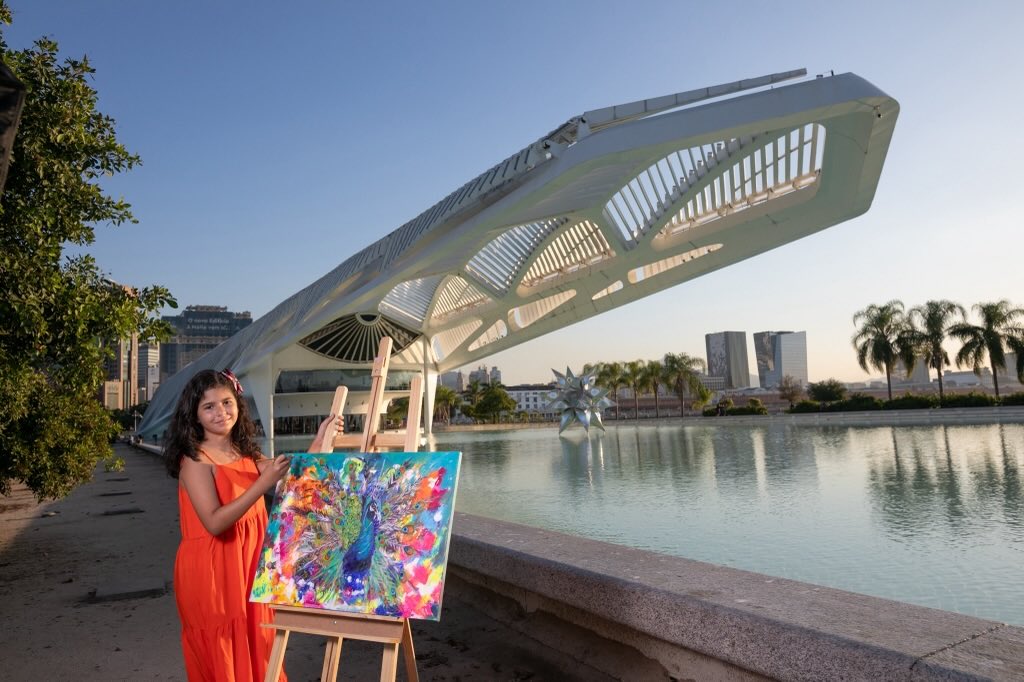 Cria de Madureira já tem datas para expor quadros em Paris