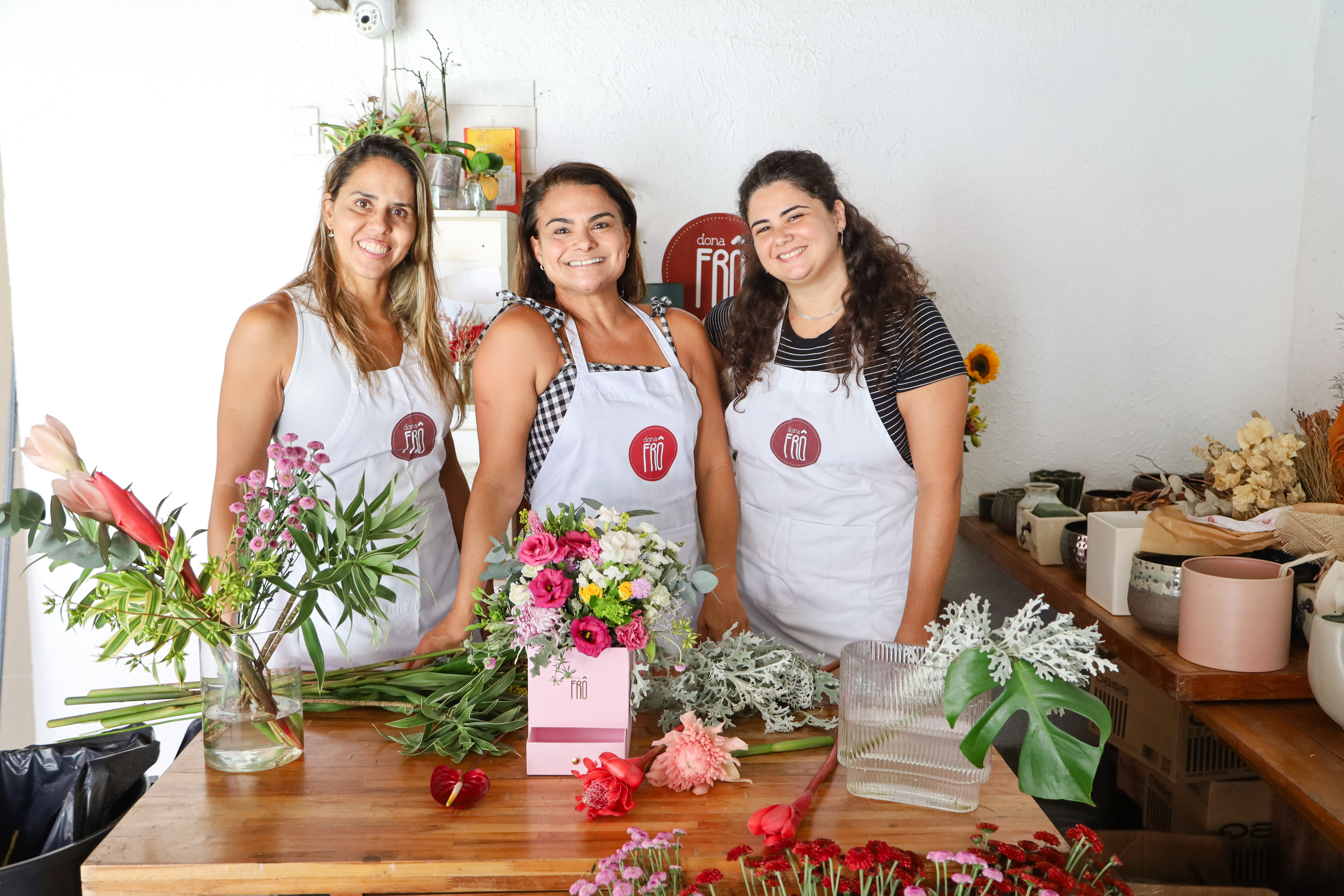 Equipe da Dona Frô é composta por mulheres