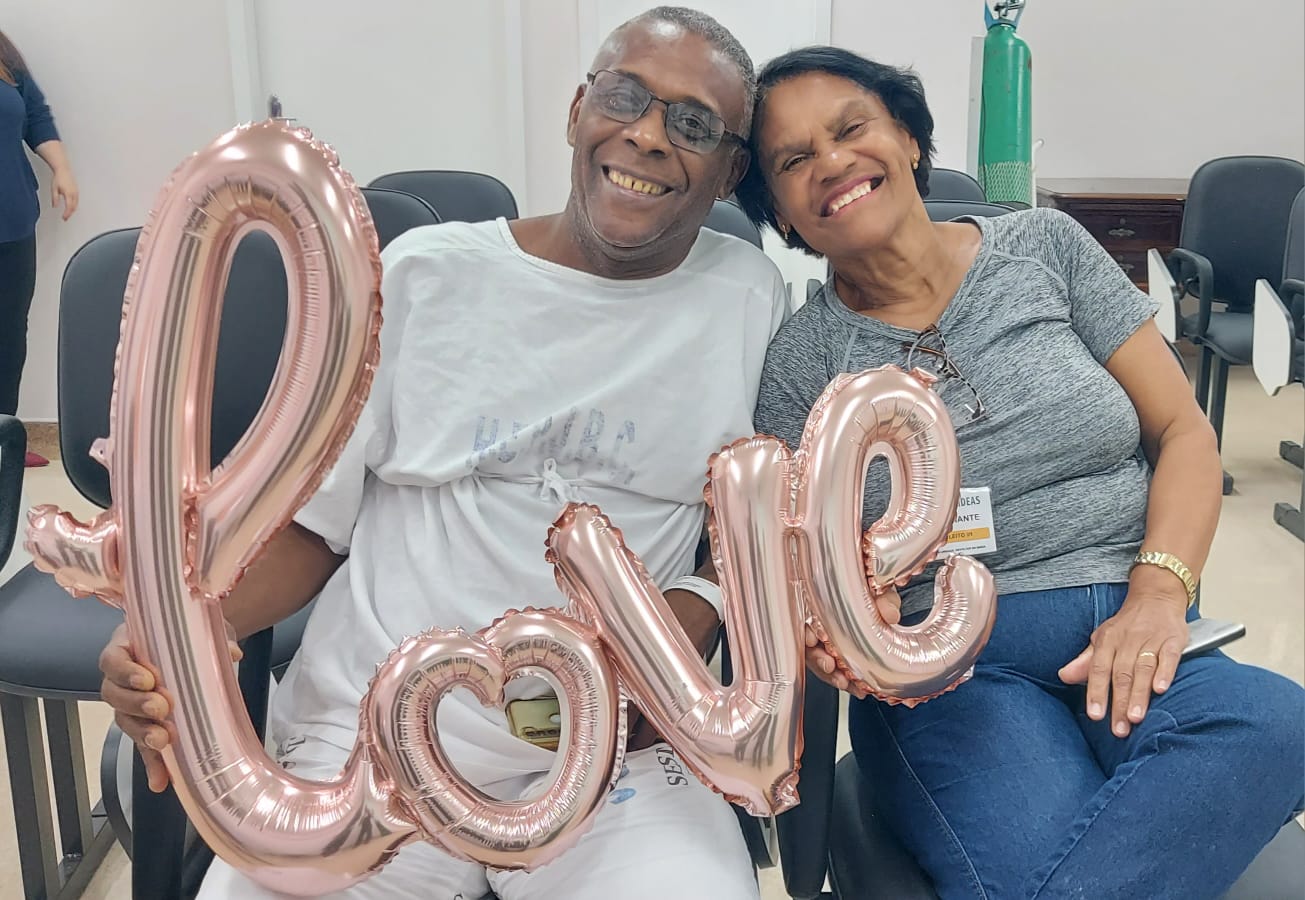 Internados vibram com sessão de cinema em hospital de Itaboraí