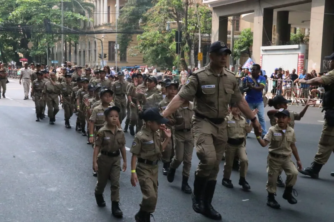 Filhos de guardas municipais também participaram do desfile