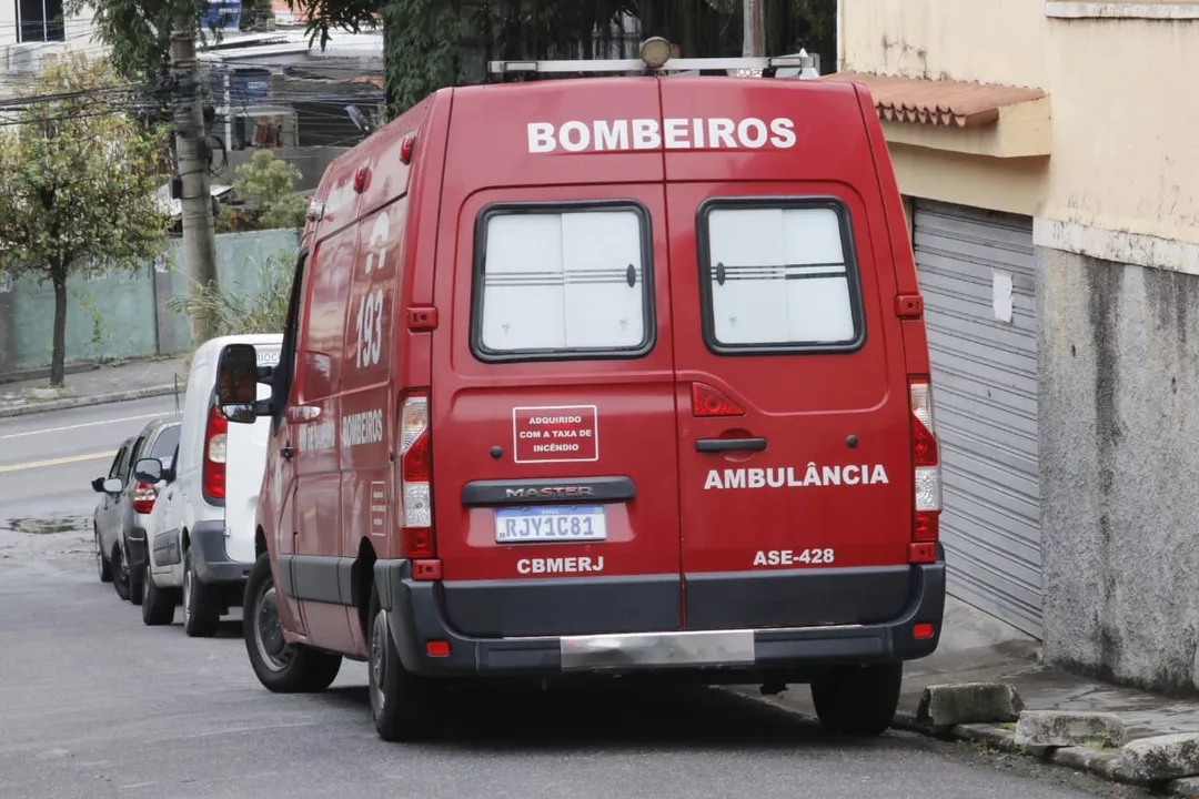 As vítimas sofreram pequenas queimaduras