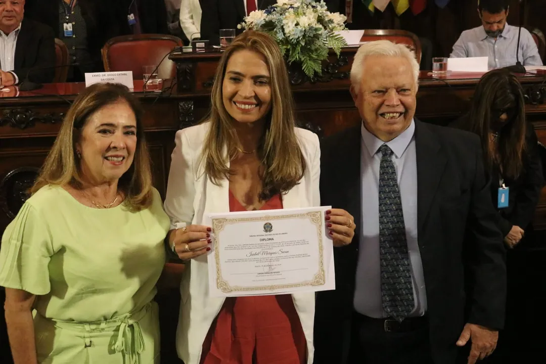 Vice-prefeita Isabel Swan diplomada