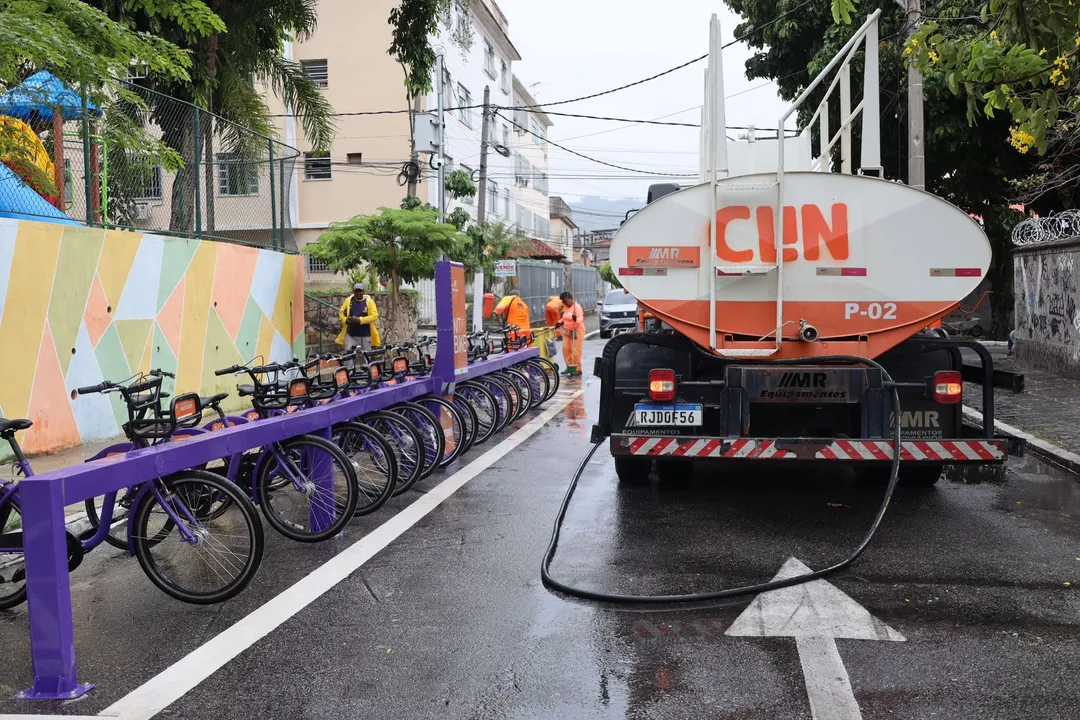 Cidade limpa: mais de 4 toneladas de fios retirados em Niterói