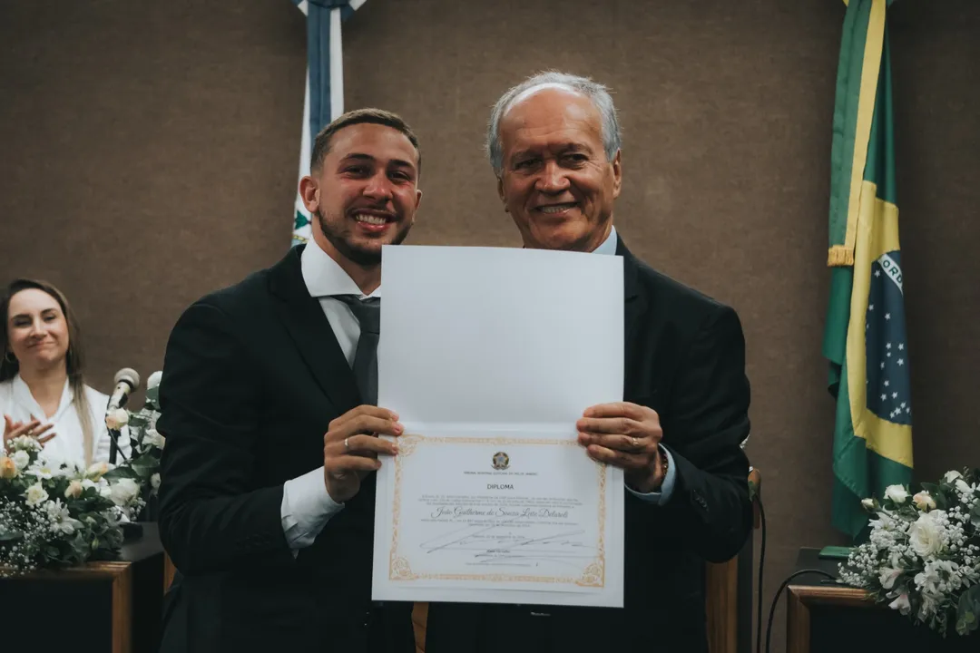 Delaroli é diplomado em Itaboraí para segundo mandato