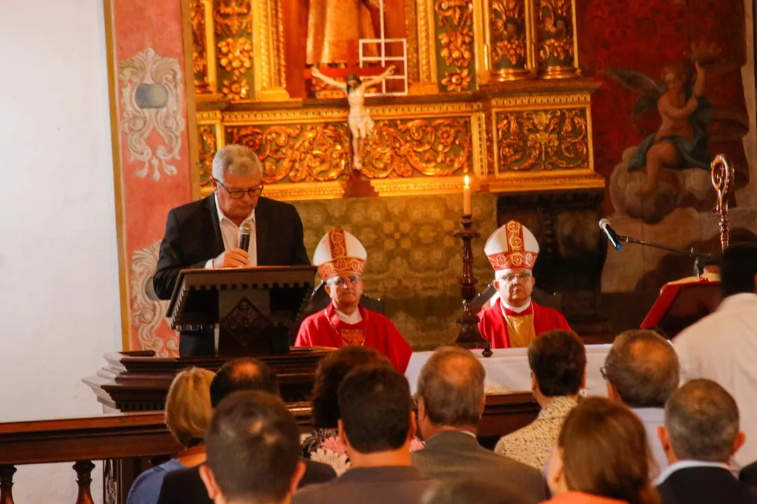 A celebração foi presidida pelo Arcebispo Dom José Francisco Rezende Dias