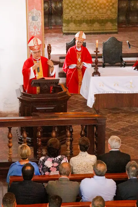 A celebração foi presidida pelo Arcebispo Dom José Francisco Rezende Dias