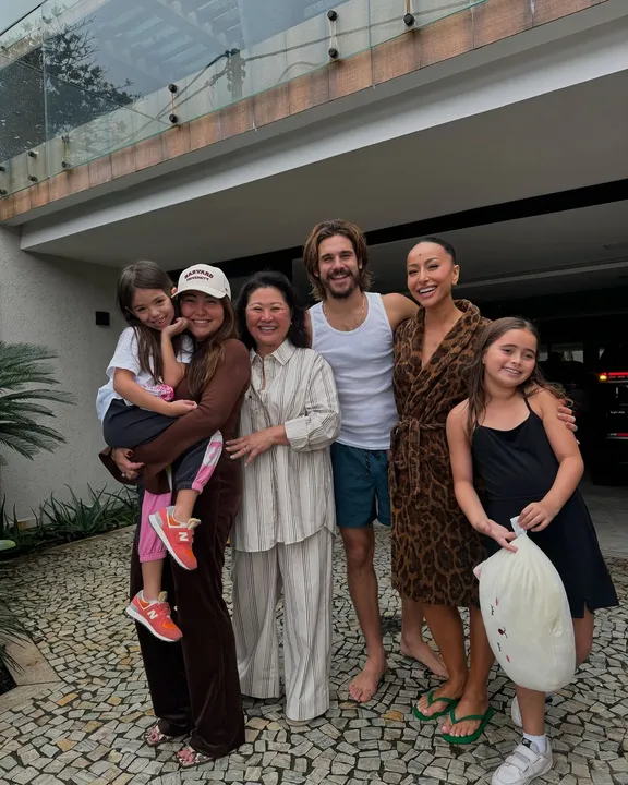 Sabrina Sato postou carrossel com melhores momentos em Niterói