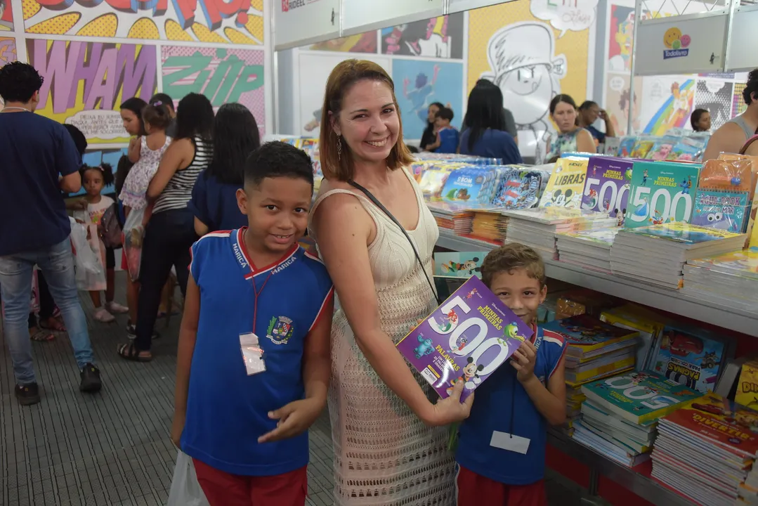 Terceiro dia de Flim exalta Ziraldo e tem show de Lenine, em Maricá