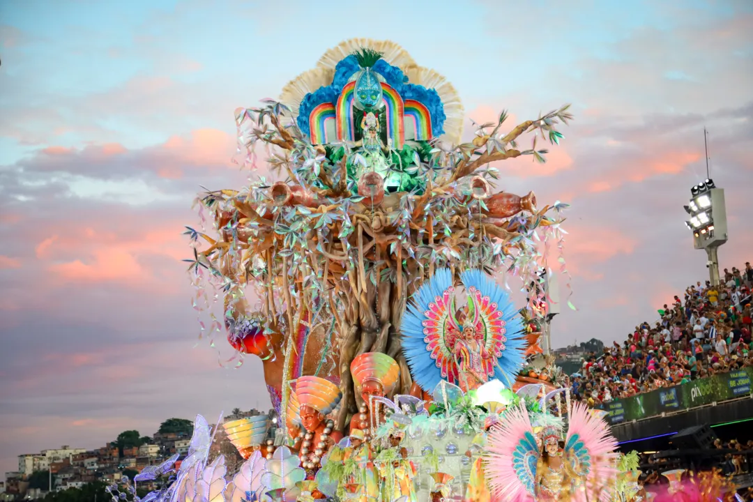 Acabou! Saiba quem são as favoritas ao título do Carnaval