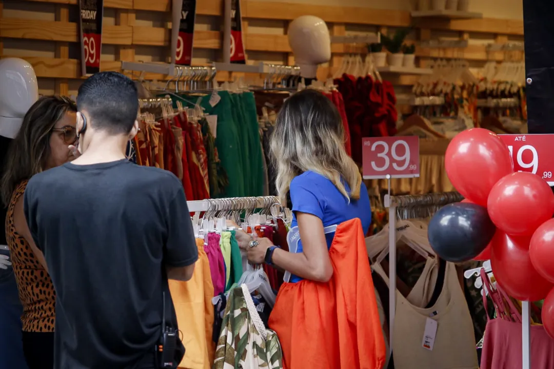 Black friday em Niterói - Lucas Alvarenga