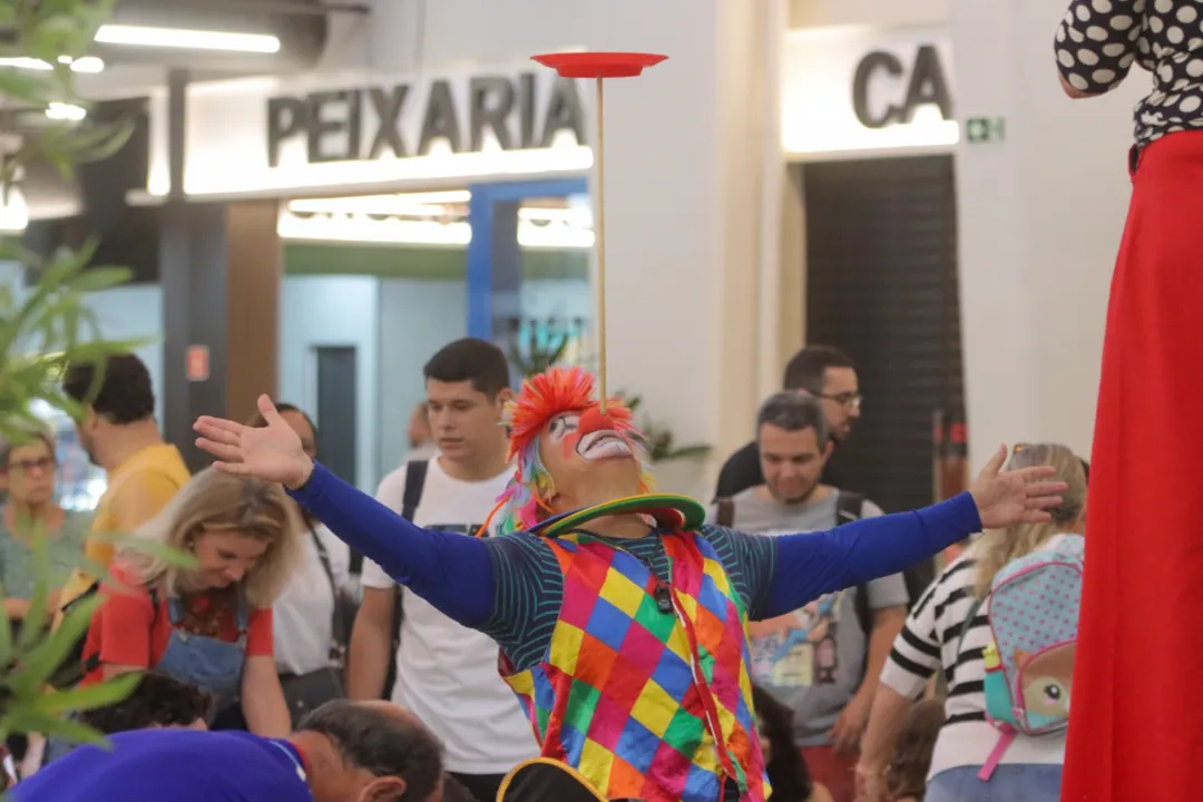 Bloco infantil leva criançada ao Mercado Municipal de Niterói