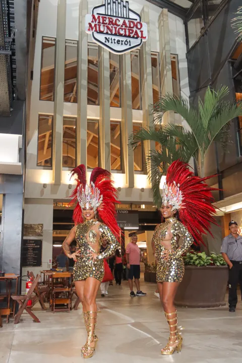 Mercado Municipal de Niterói antecipa Carnaval com a Viradouro