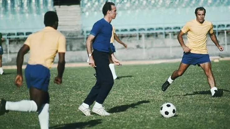 Morre Zagallo, maior campeão do futebol, aos 92 anos