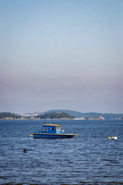 Praia das Pedrinhas: point dos gonçalenses bomba no calor