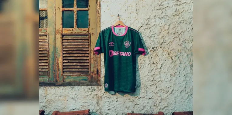 Fluminense lança uniforme em homenagem a Cartola; veja