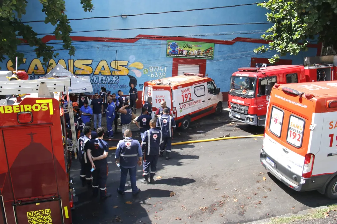 Incêndio aconteceu em fábrica de confecção de fantasias