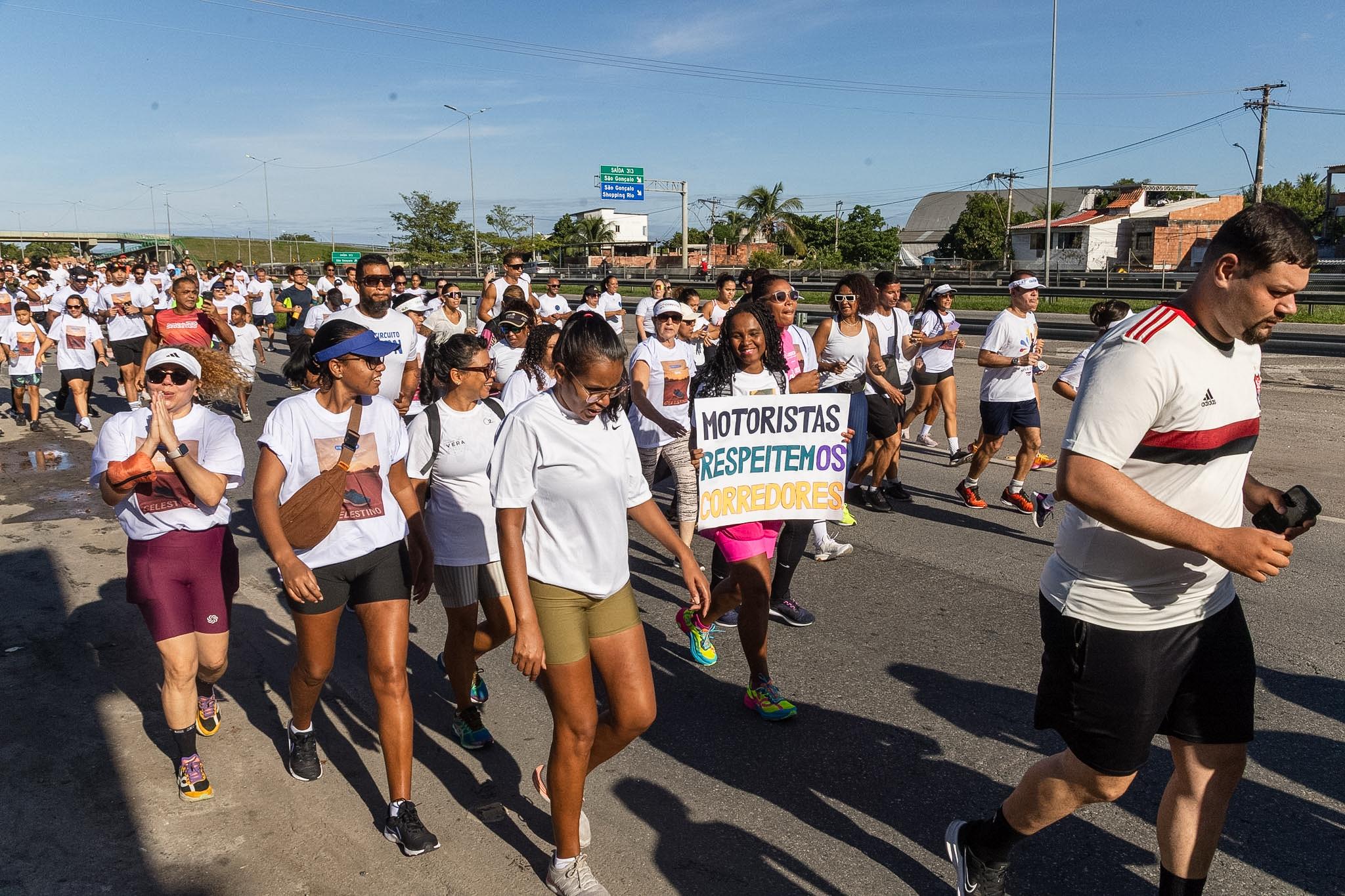 Corrida começou a partir do Shopping São Gonçalo, na BR-101