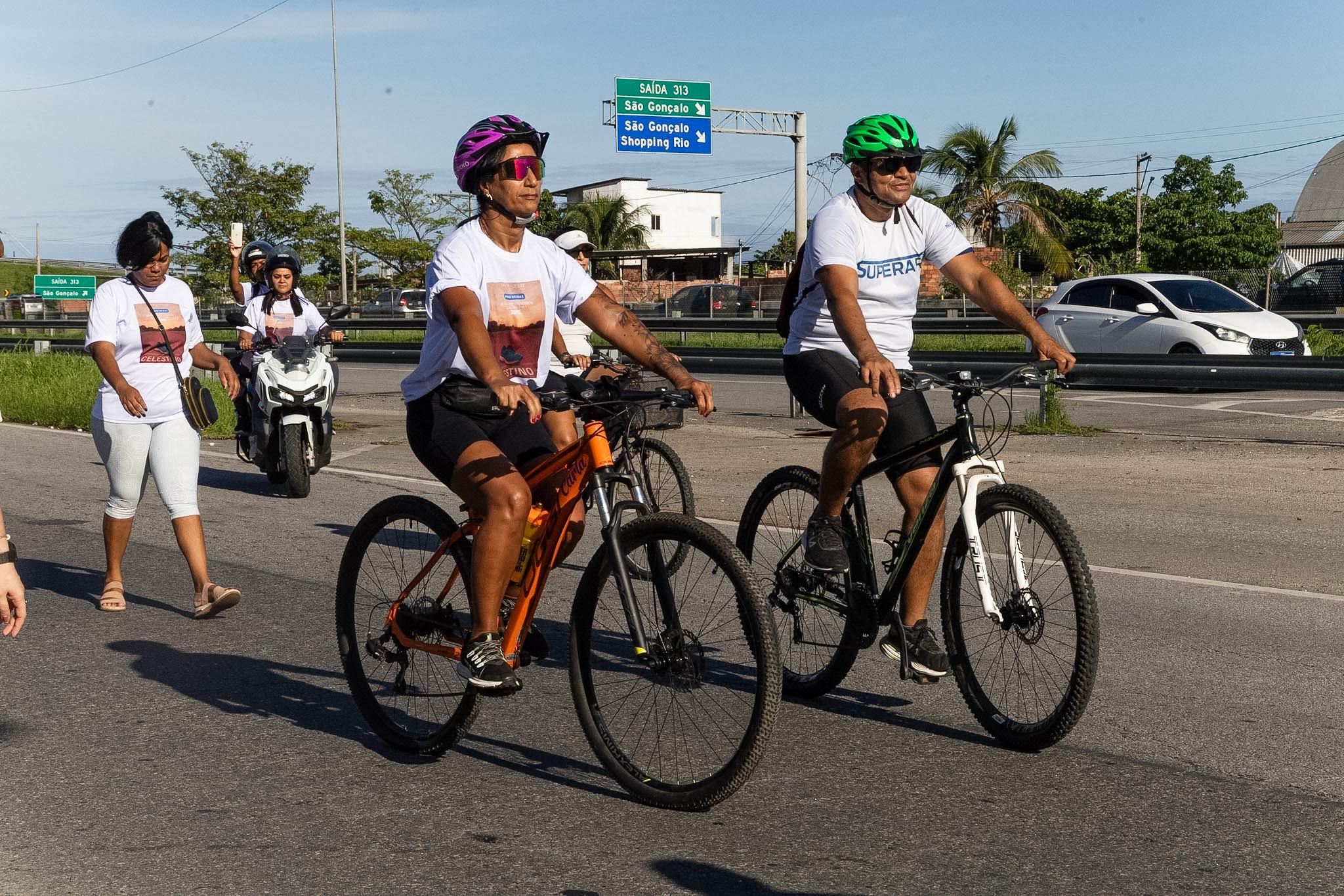 Ciclistas também marcaram presença