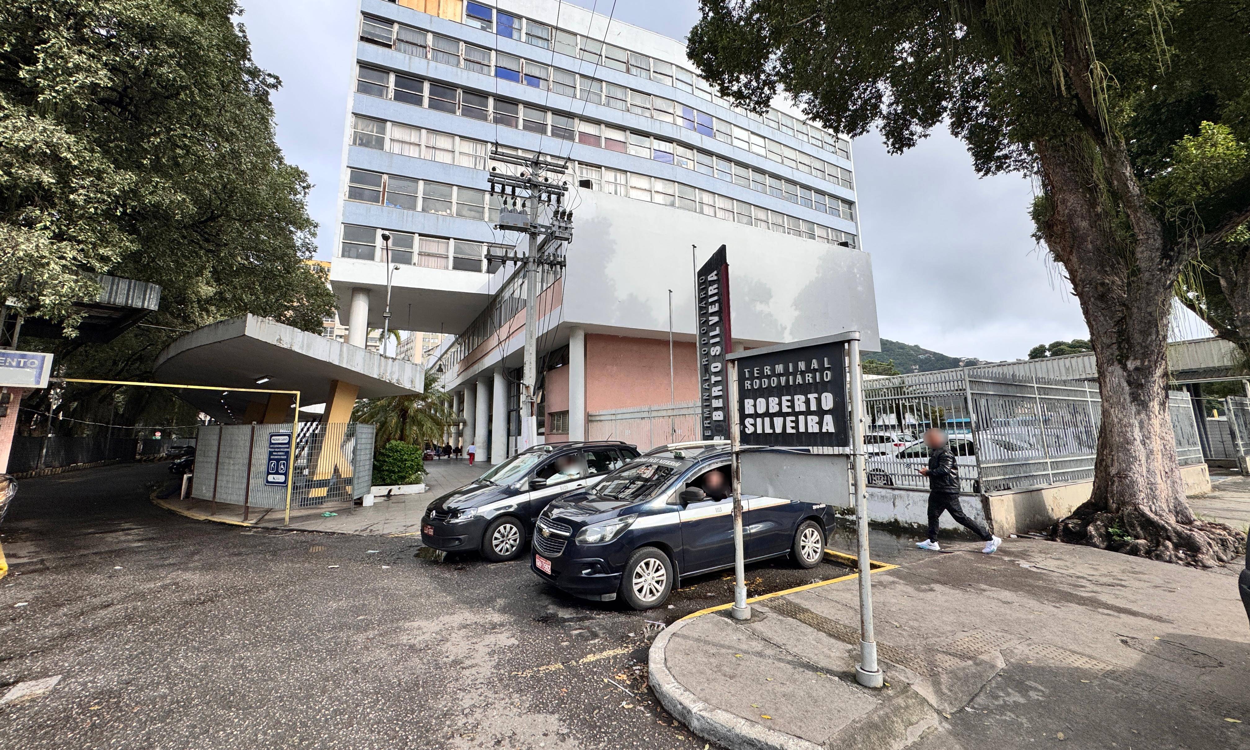 Acesso ao Terminal Rodoviário Roberto Silveira