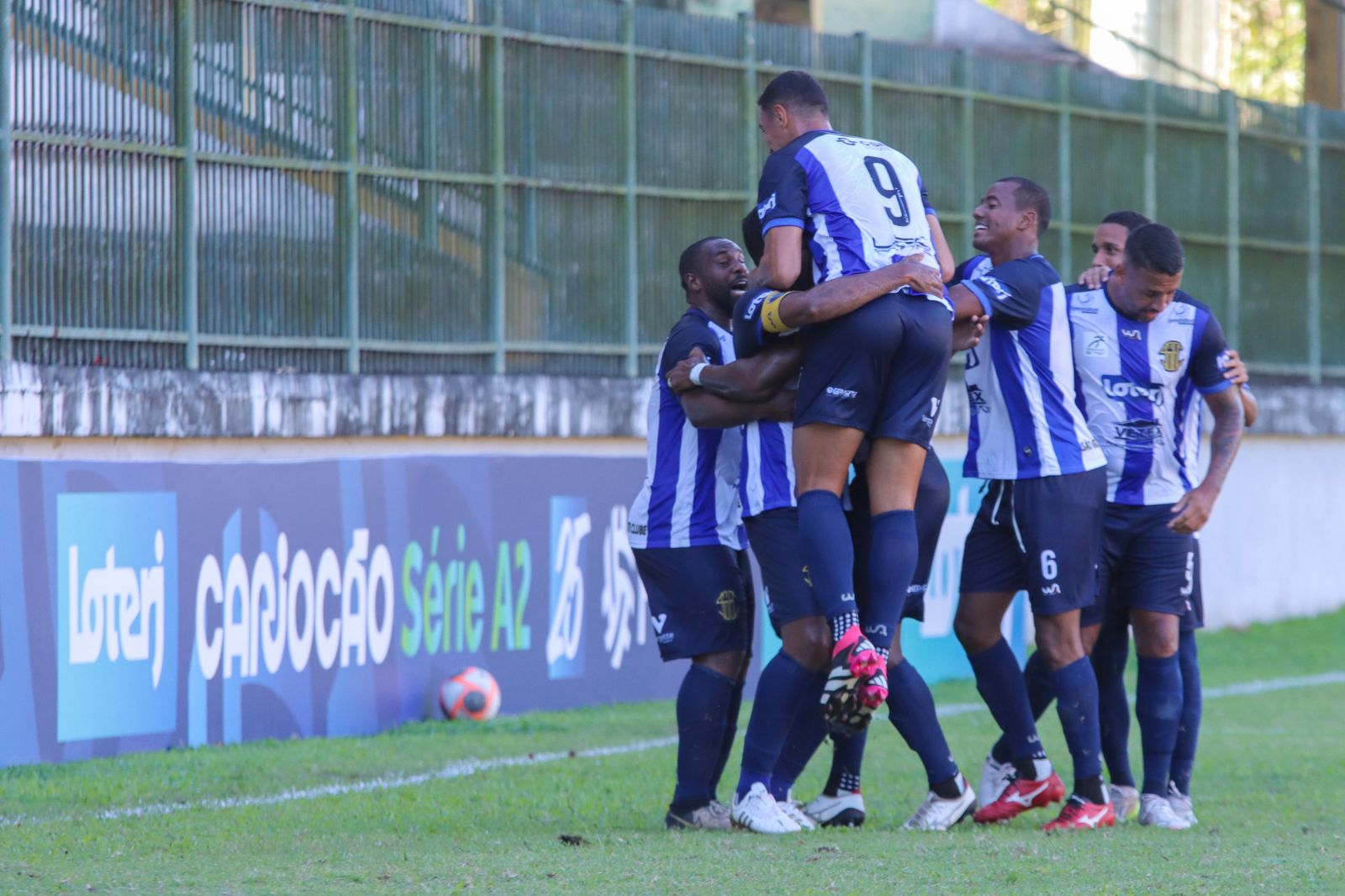 Partida aconteceu neste sábado no Estádio de Los Larios