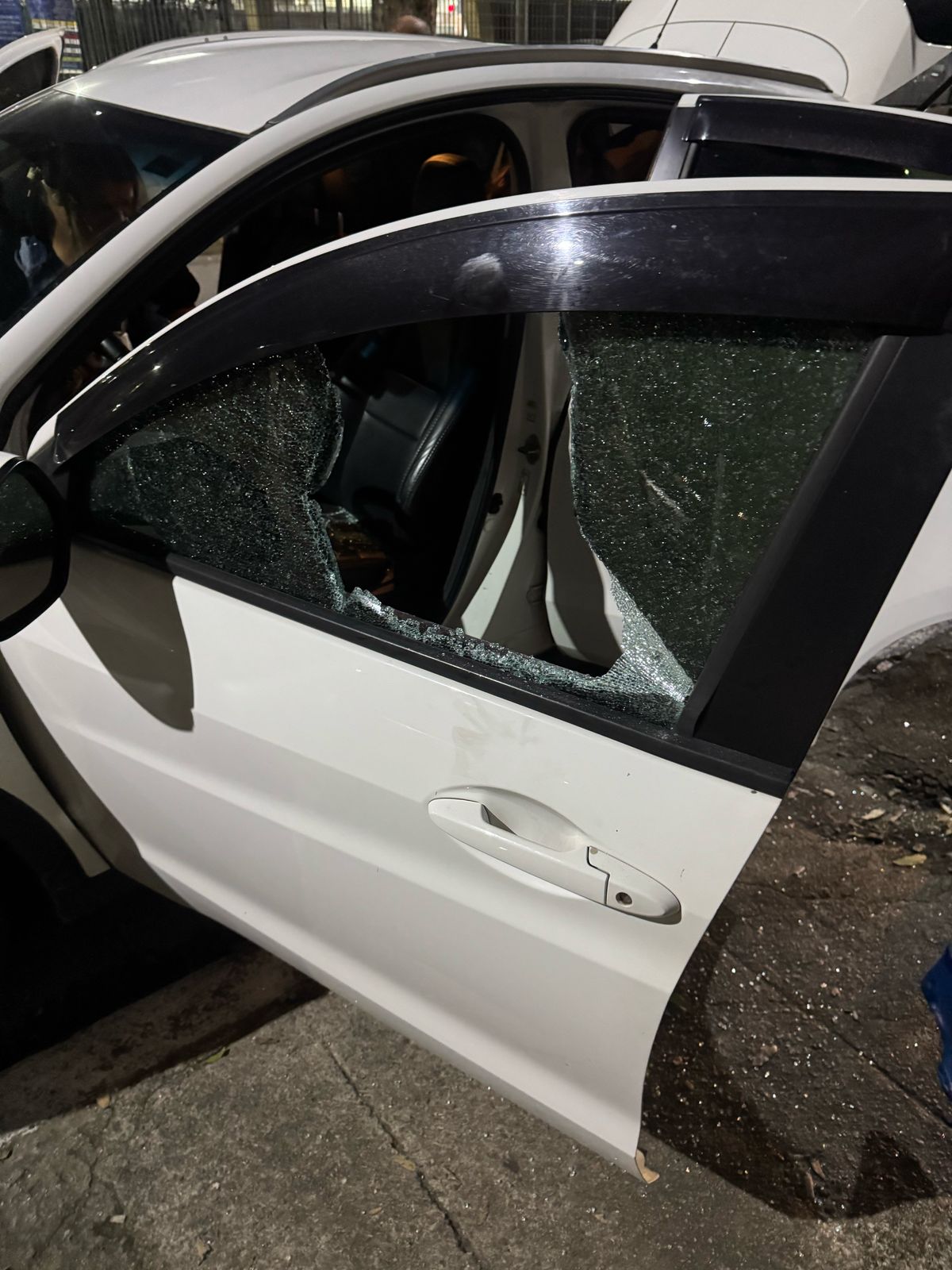 Condições do veículo após ser arrombado