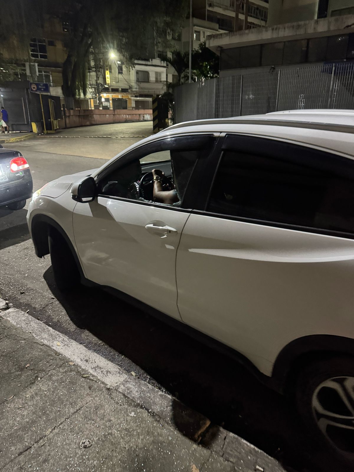 Condições do veículo após ser arrombado