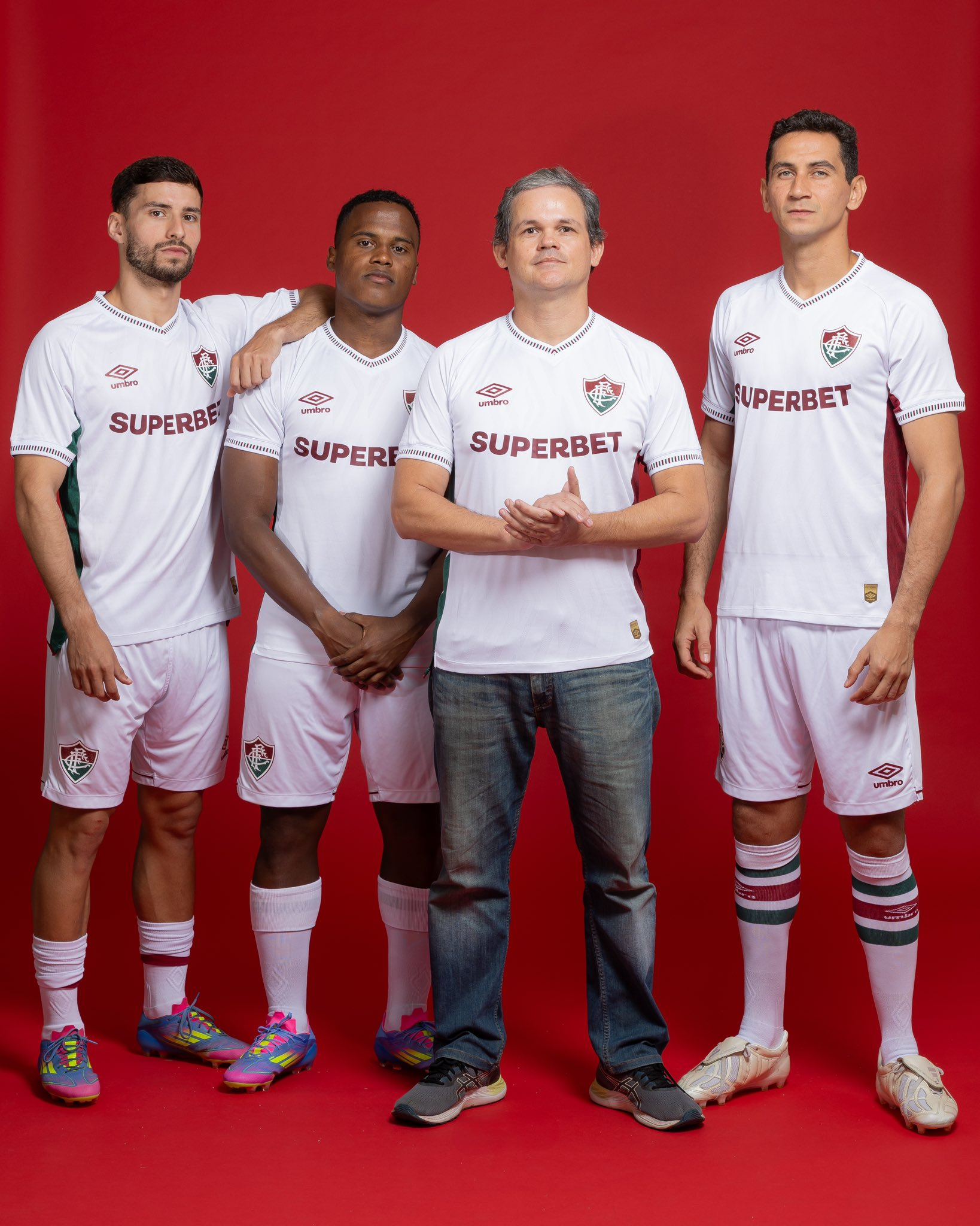 Fluminense apresenta novo uniforme para a temporada; confira