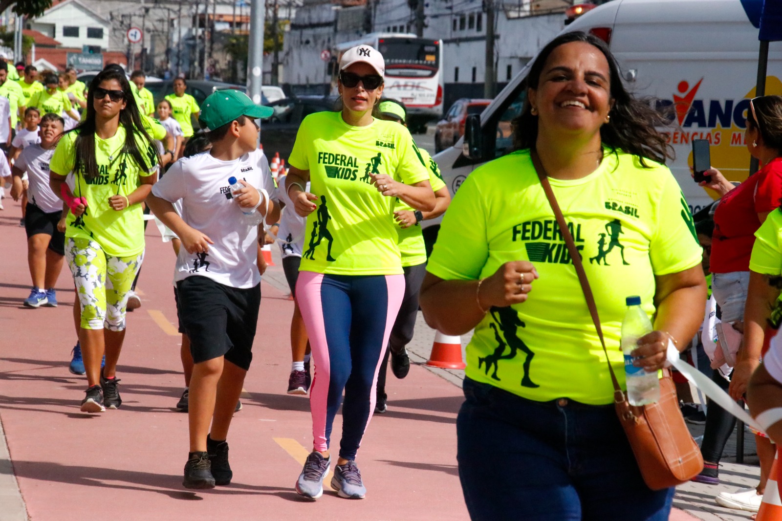 Pais e filhos estiveram presentes unidos em favor da causa