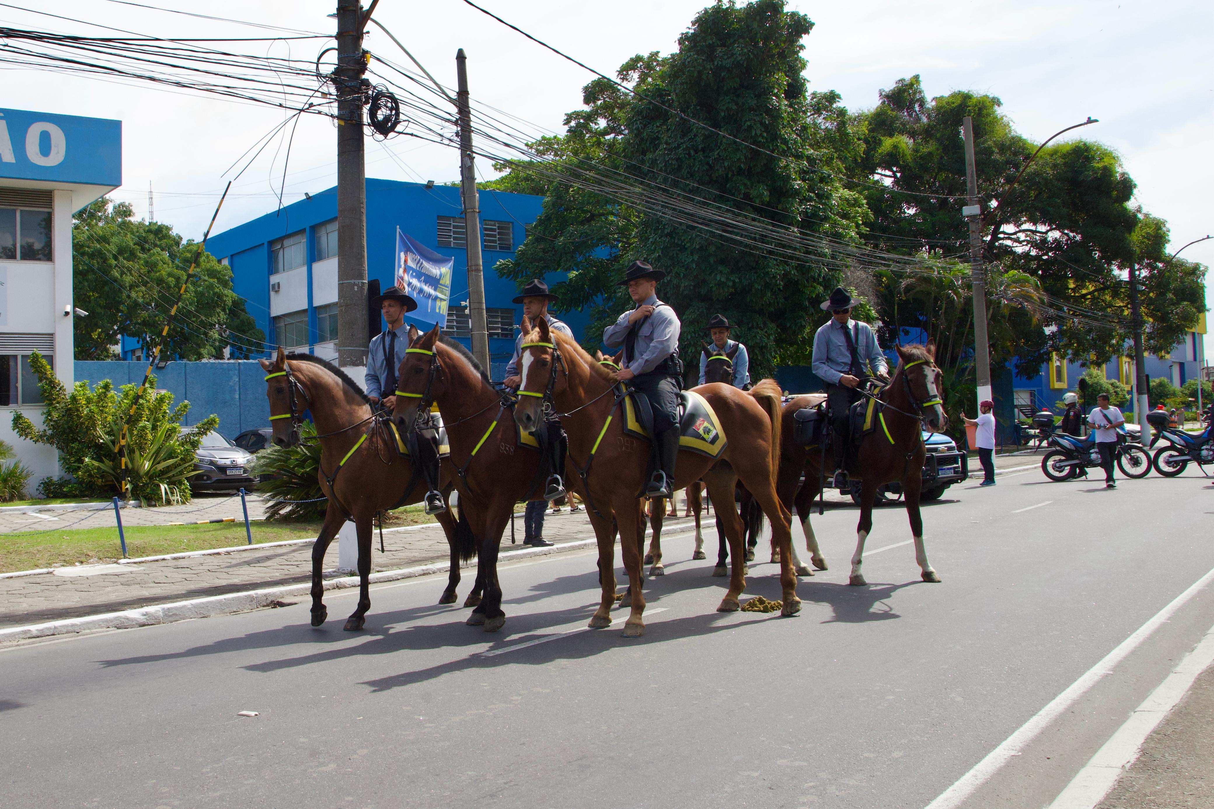 A cavalgada saiu do batalhão