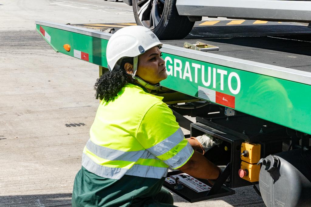 Nos bastidores da Ponte Rio–Niterói: ENFOCO mostra como são os resgates