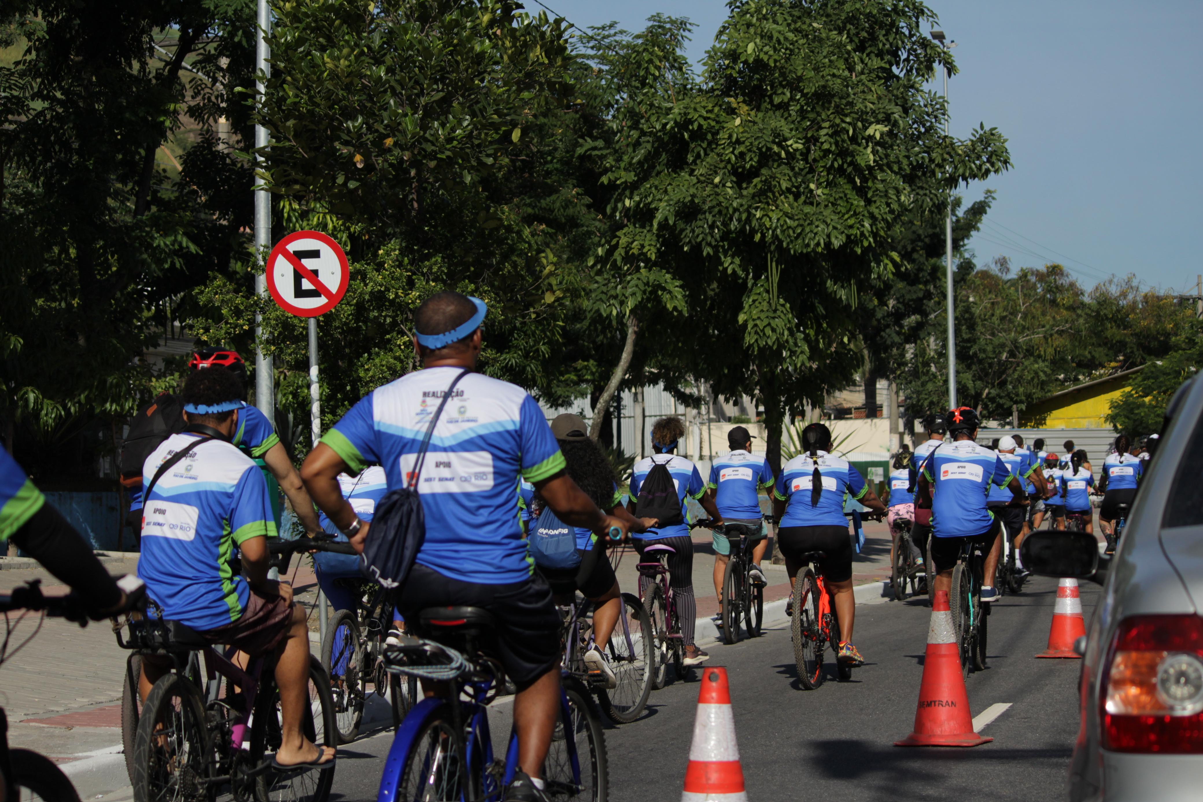Ciclistas foram do Clube Mauá, na Estrela do Norte, até a Praça dos Ex-Combatentes