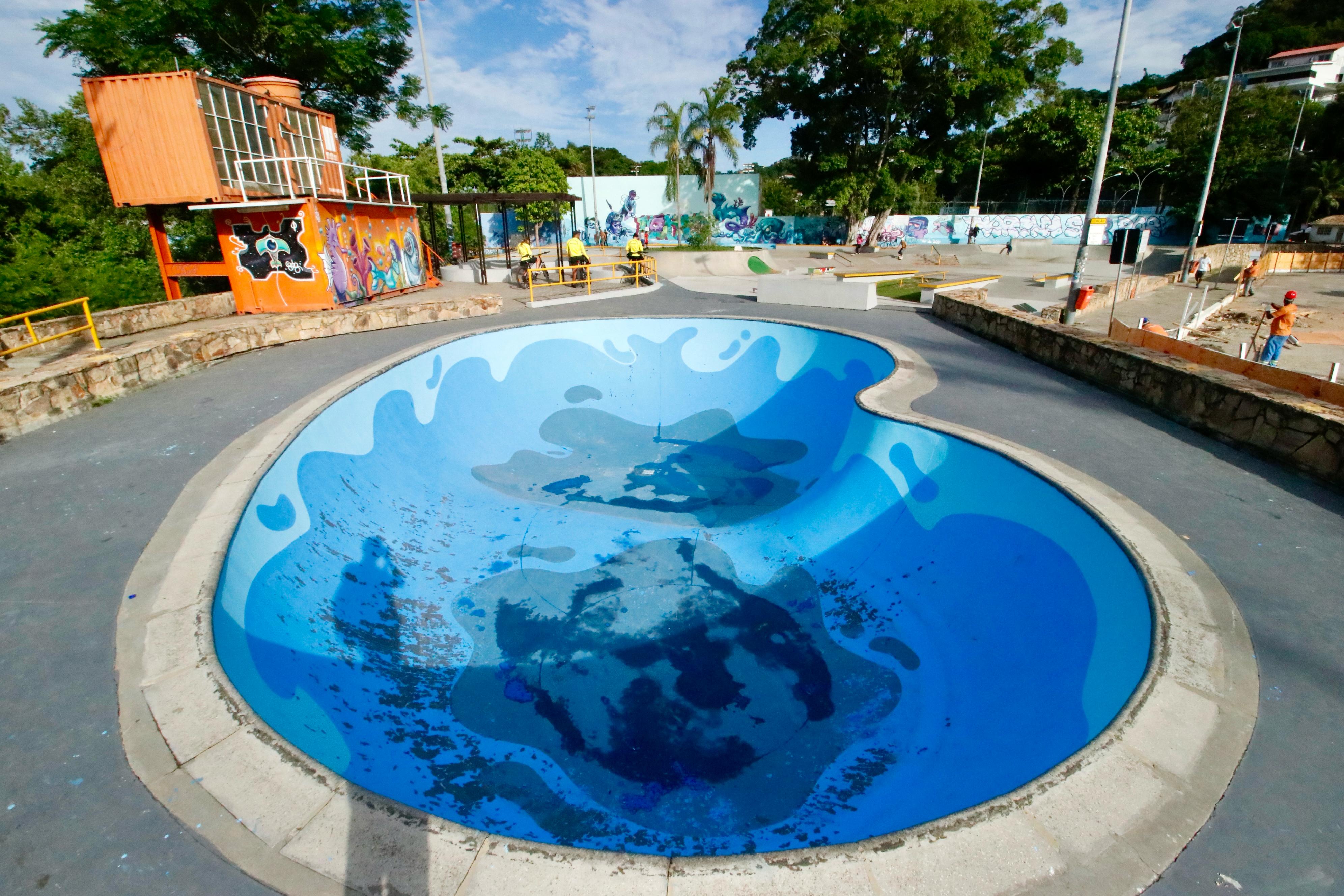 Skatepark sem água na manhã deste domingo (13)