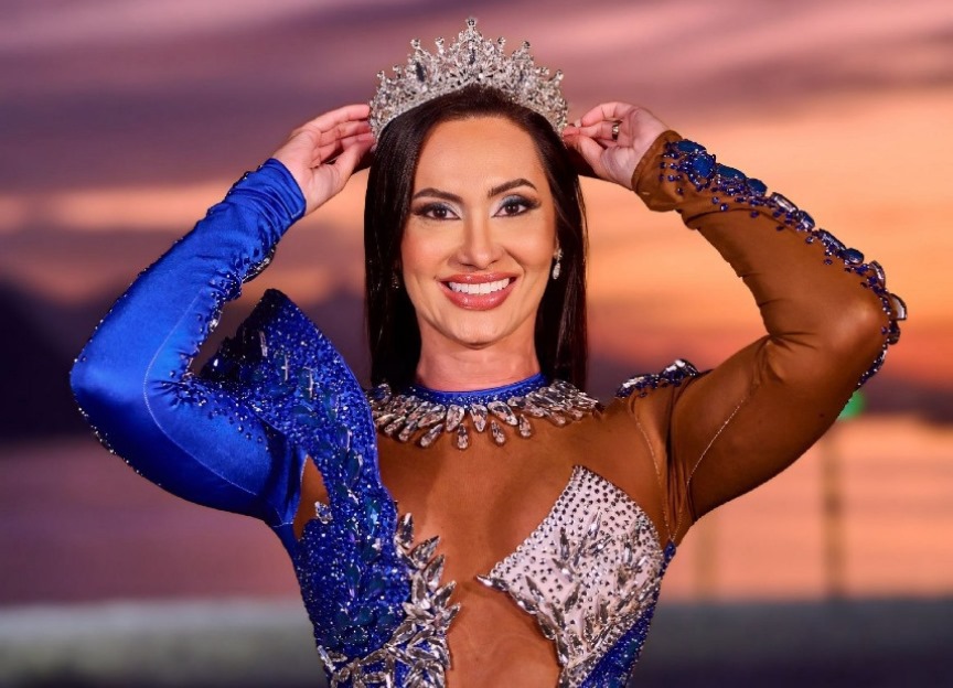 Vanessa Rangeli posou em pontos famosos de Niterói