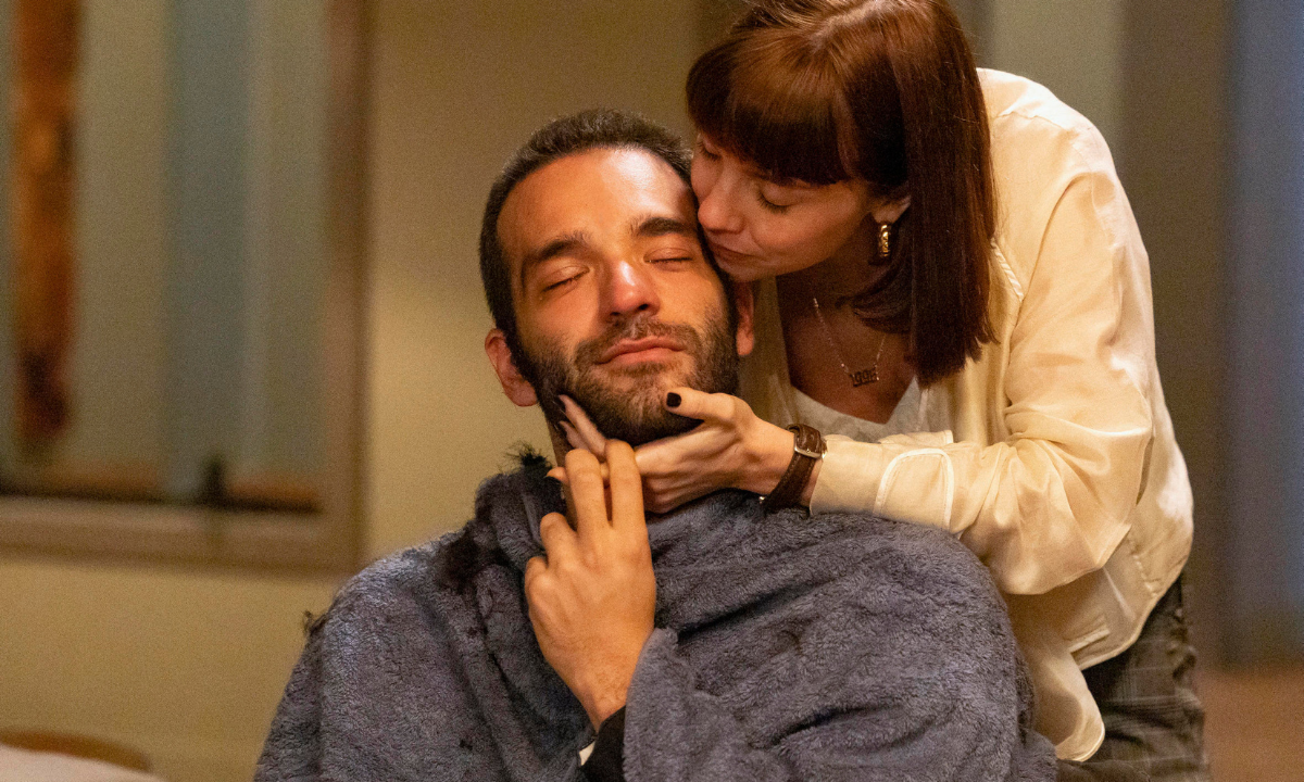 Afonso recebe diagnóstico de leucemia; veja imagens