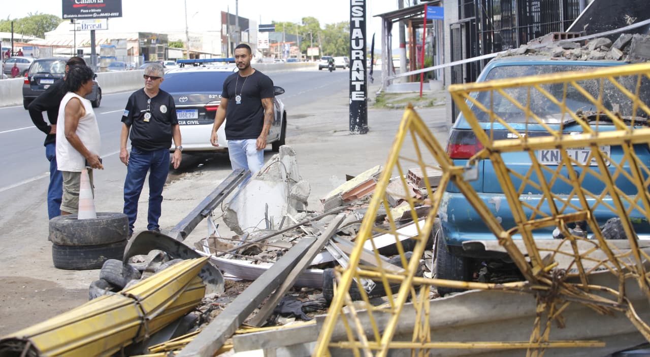 Equipe da 82ª DP (Maricá) registrou fotografias e coletou informações no local