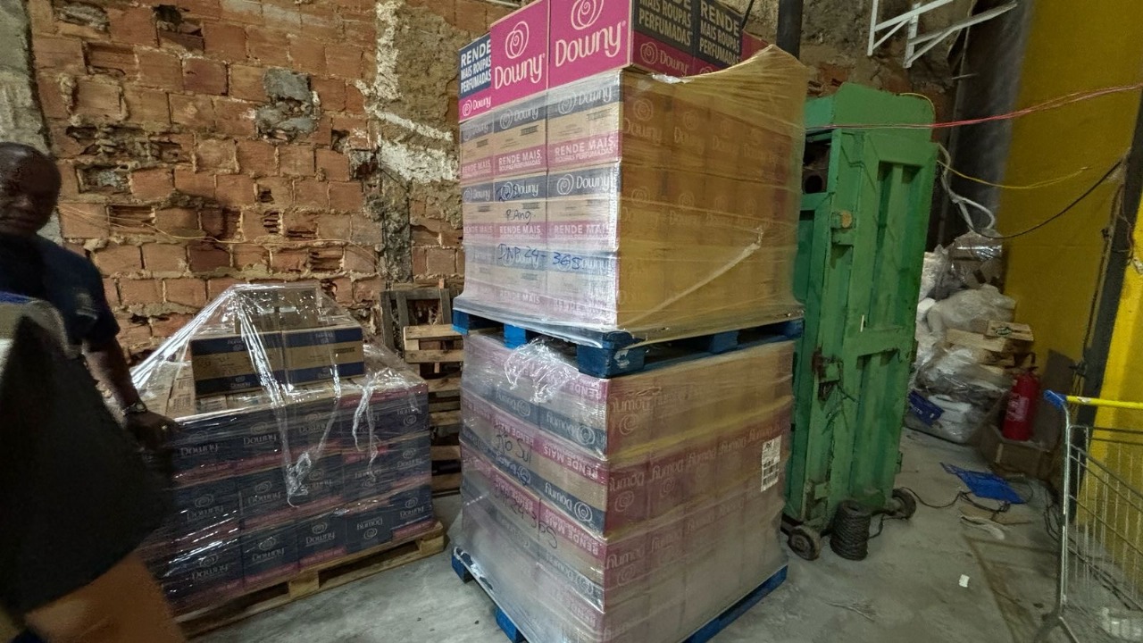 Mais de 3 mil litros foram apreendidos durante a ação