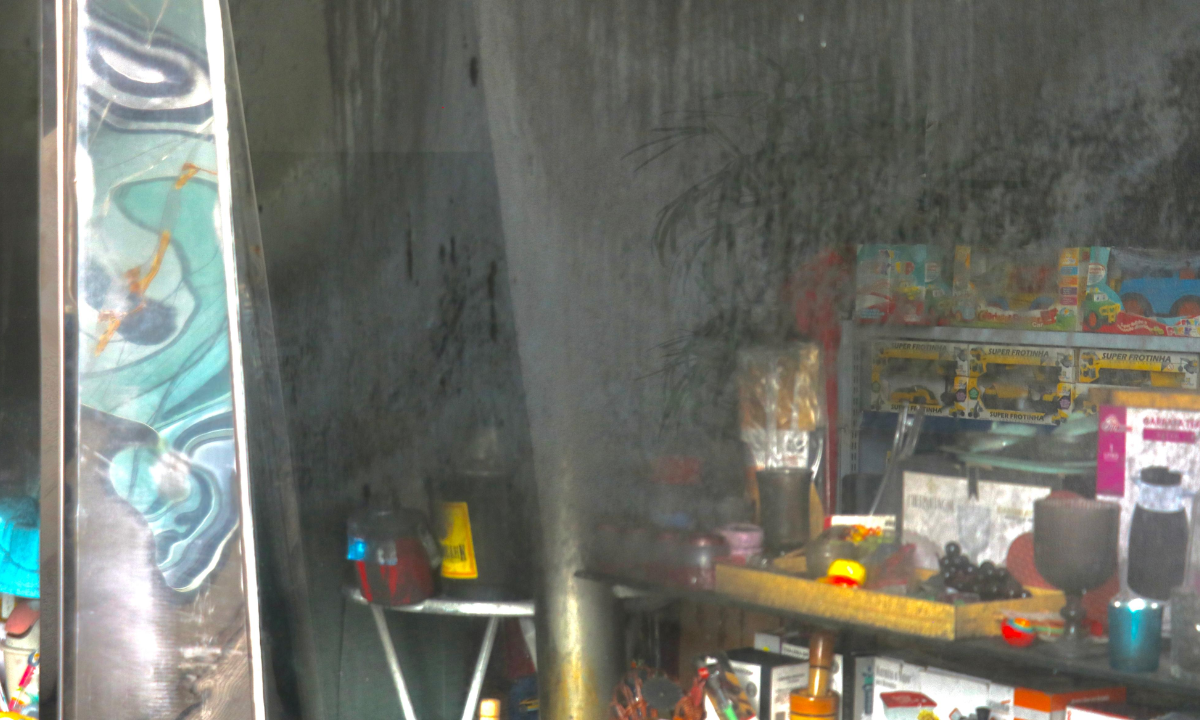 Defesa Civil interdita loja que pegou fogo na Zona Sul de Niterói