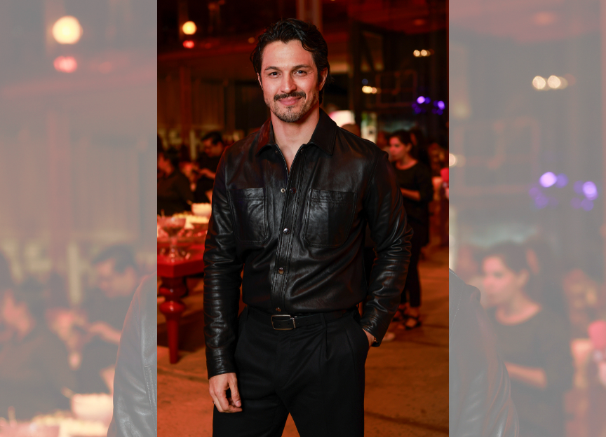 Elenco de Três Graças se reúne em festa luxuosa; veja fotos