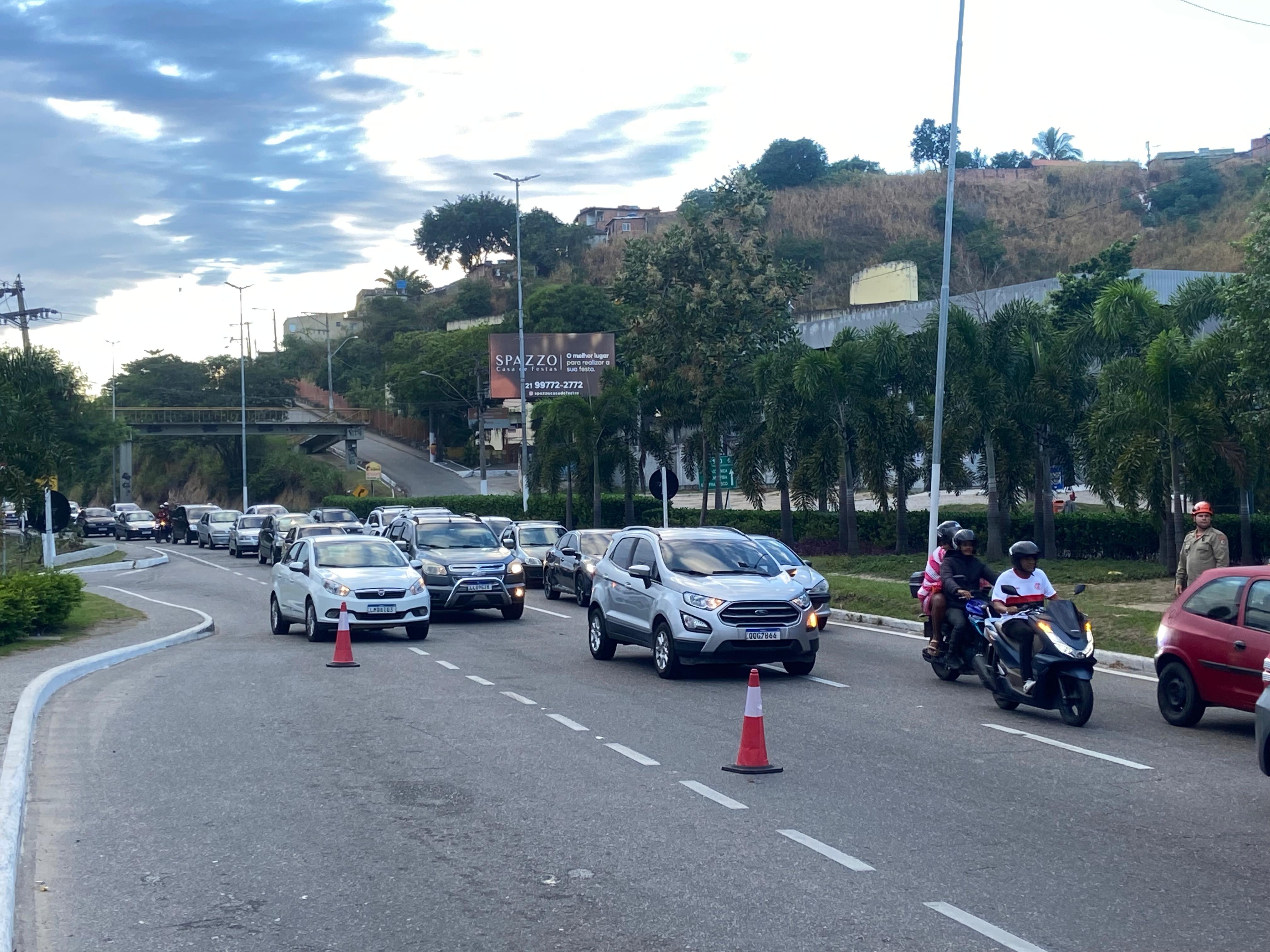 O acidente causou transtornos no trânsito da região